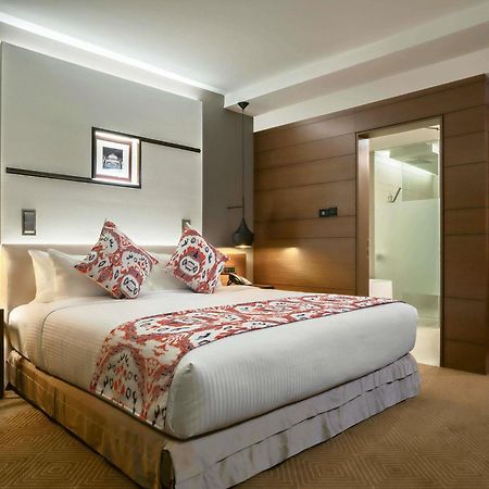 เมอเวนปิค โฮเต็ล แอนด์ คอนเวนชั่น เซ็นเตอร์ เคแอลไอเอ Hotel เซปัง ภายนอก รูปภาพ