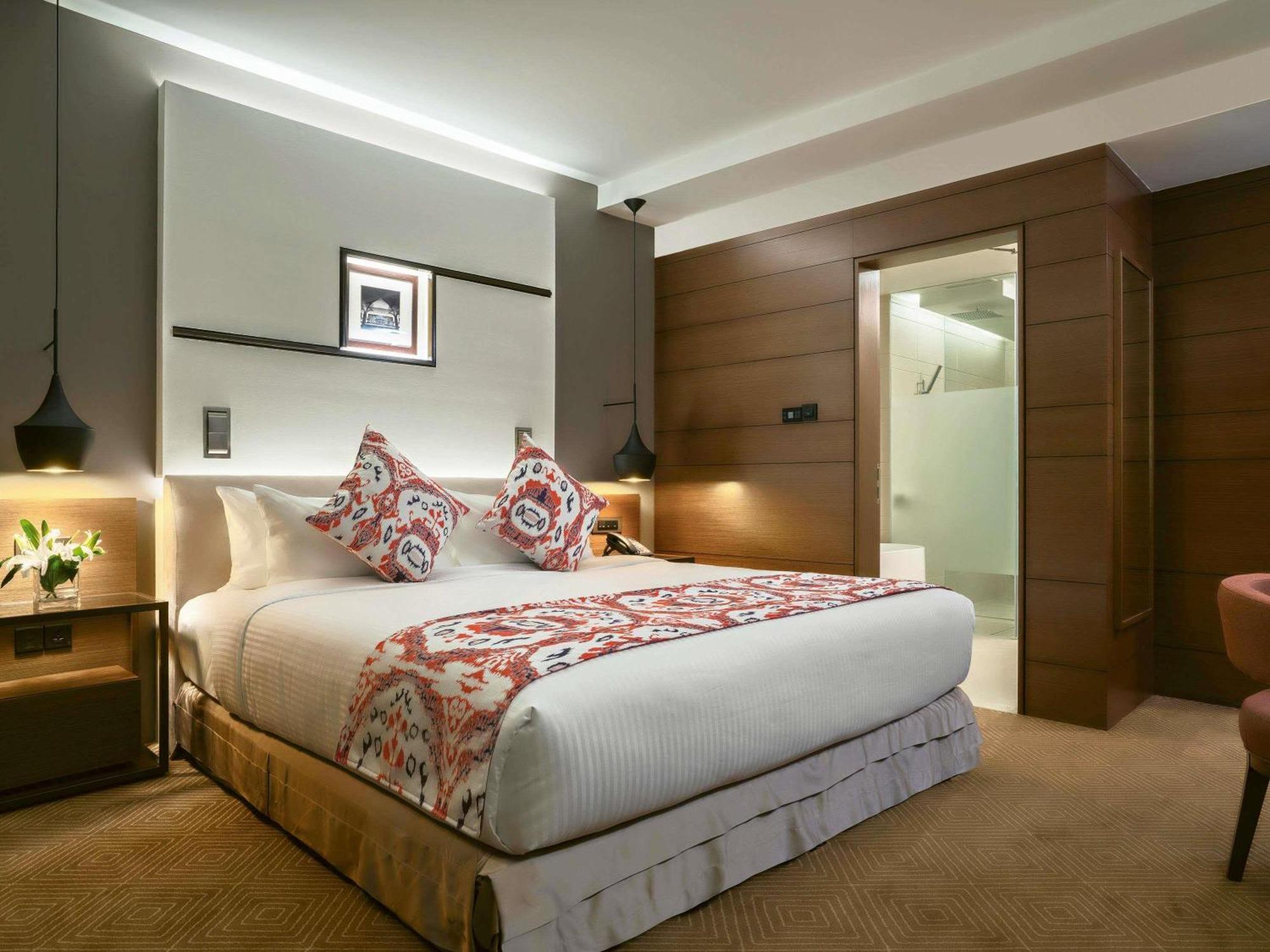 เมอเวนปิค โฮเต็ล แอนด์ คอนเวนชั่น เซ็นเตอร์ เคแอลไอเอ Hotel เซปัง ภายนอก รูปภาพ
